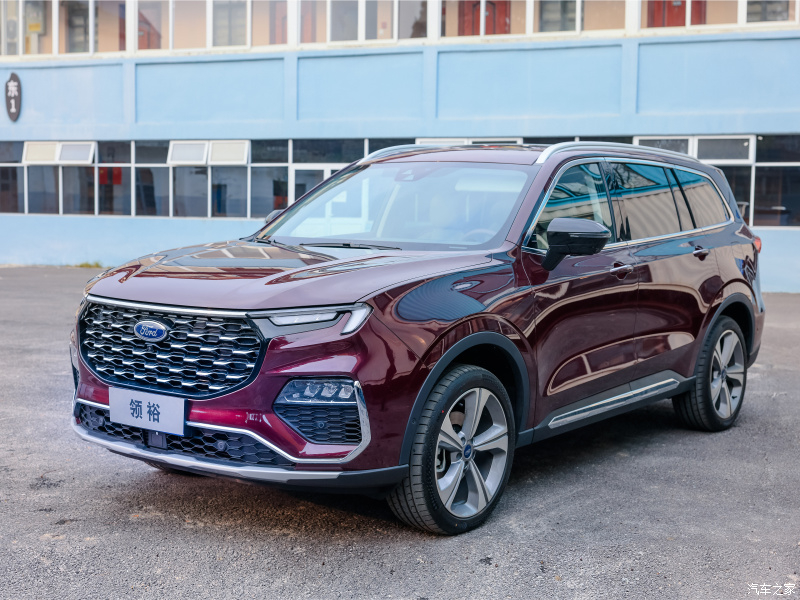 Ford Equator 2021 được trang bị động cơ tăng &aacute;p 2.0L