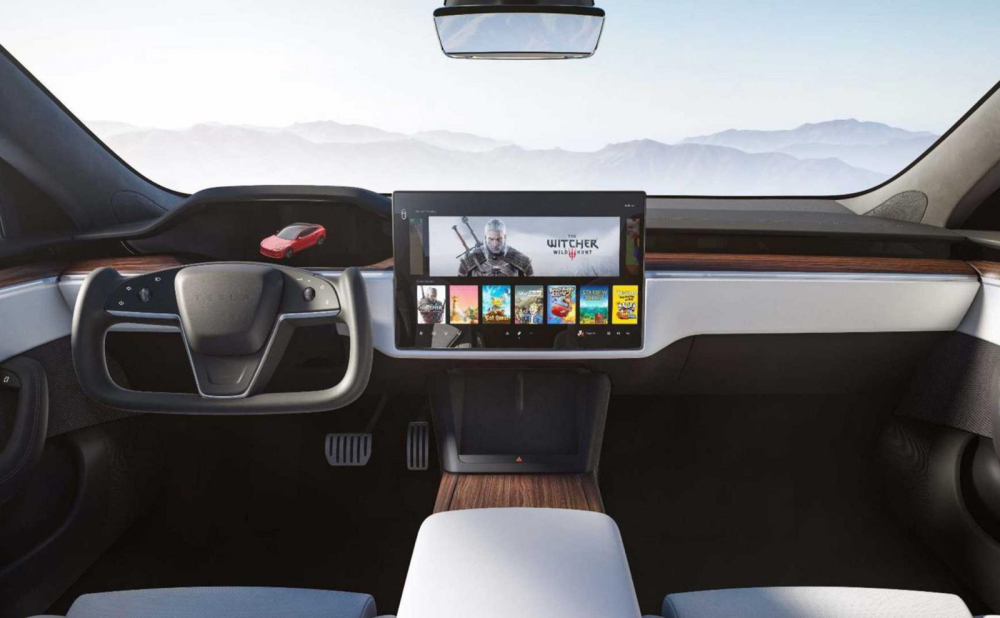 Khoang l&aacute;i của Tesla Model S 2021
