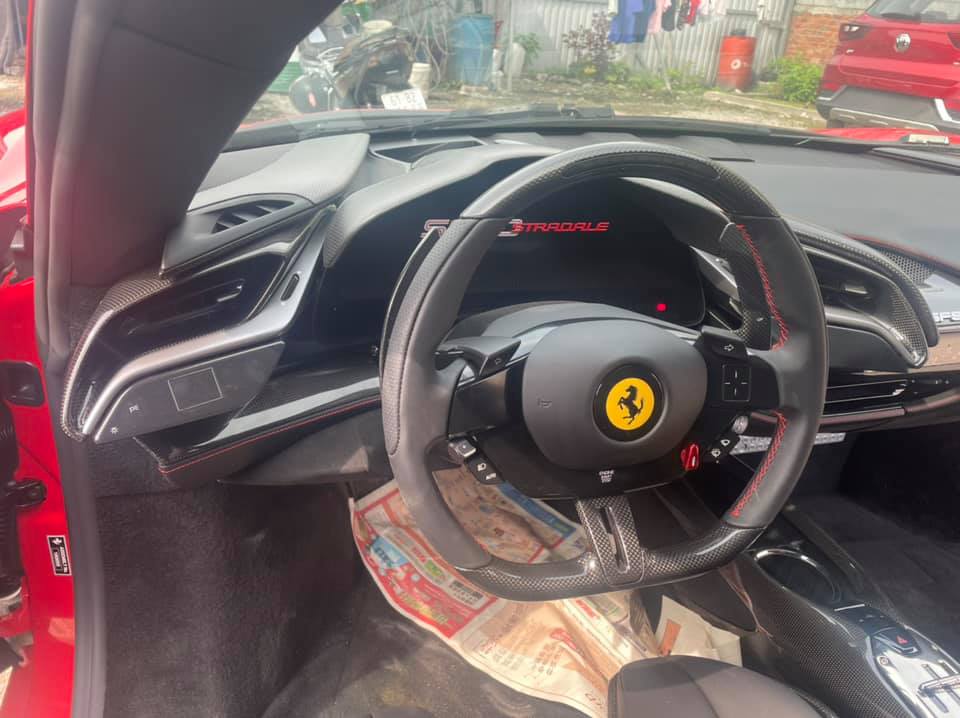 Ferrari SF90 Stradale g&acirc;y ấn tượng với sức mạnh l&ecirc;n đến 1.000 m&atilde; lực