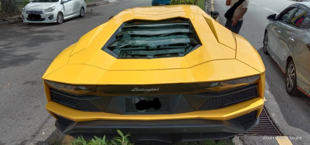 Chi ph&iacute; sửa chữa chiếc si&ecirc;u xe Lamborghini Aventador S n&agrave;y c&oacute; thể hơn 1 tỷ đồng