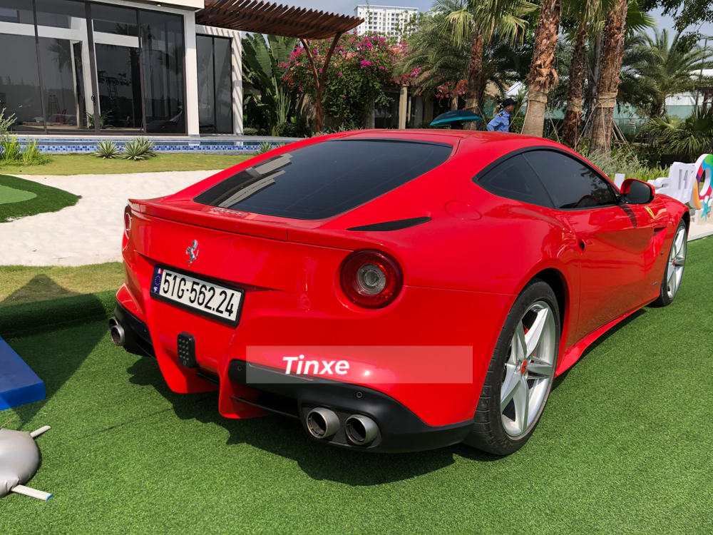 Chiếc si&ecirc;u xe Ferrari F12 Berlinetta