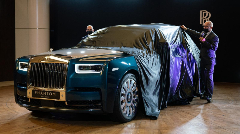 Đại lý Rolls-Royce ở Abu Dhabi vén màn chiếc Phantom hàng thửa