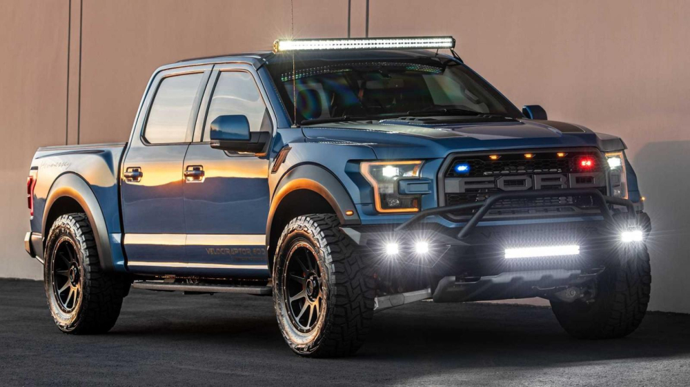 Phía trước của chiếc Hennessey VelociRaptor bọc giáp
