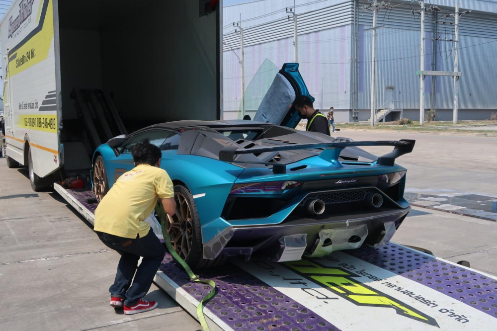 Lamborghini Aventador SVJ63 mui trần đầu ti&ecirc;n đến Th&aacute;i Lan với 3 chi tiết kh&aacute;c biệt kh&ocirc;ng phải ai cũng nhận ra