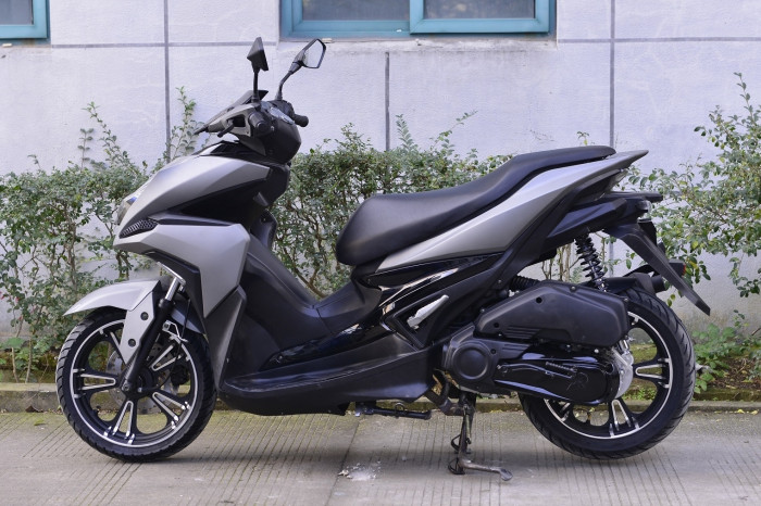 Mẫu xe Trung Quốc nhái Yamaha NVX 155