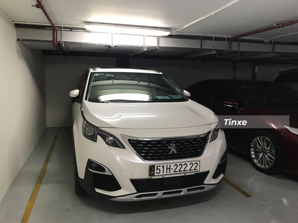 Nhờ bấm được biển số ngũ quý 2 mà chủ xe Peugeot 5008 này đã mạnh dạn rao bán lại 4 tỷ đồng