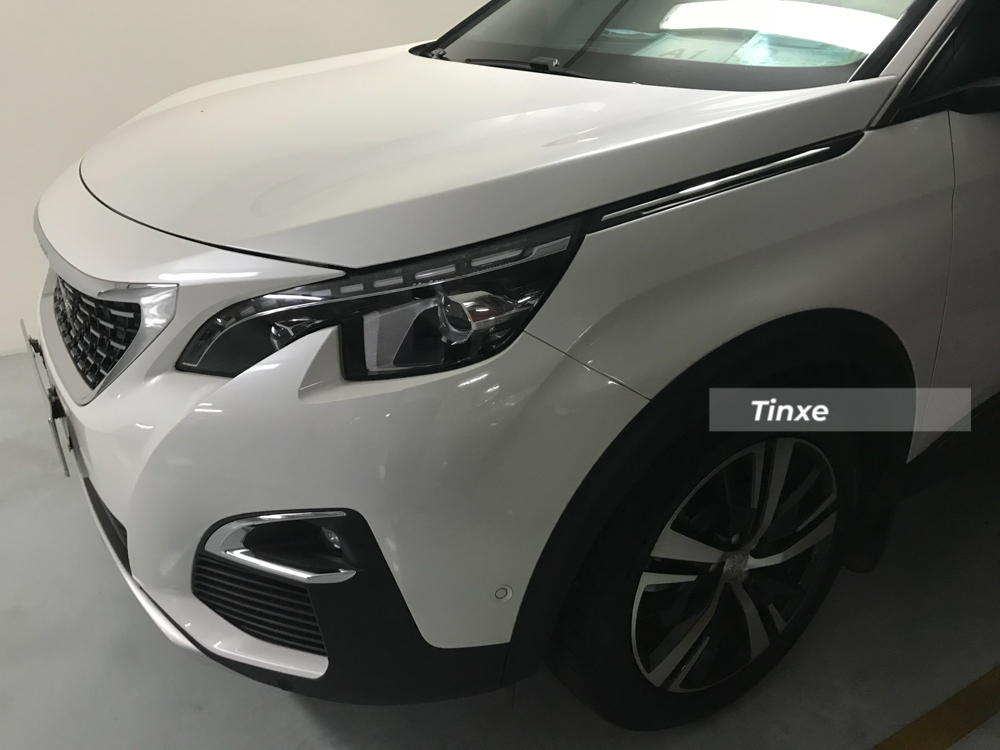 Peugeot 5008 gây ấn tượng với đèn pha góc cạnh và bộ mâm thể thao