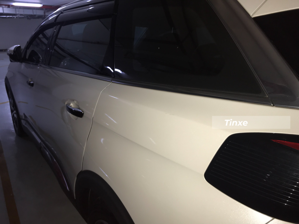 Peugeot 5008 là một mẫu xe crossover 7 chỗ