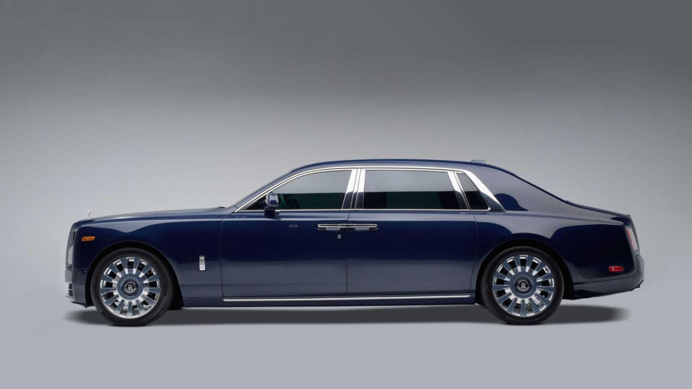Rolls-Royce Koa Phantom Extended