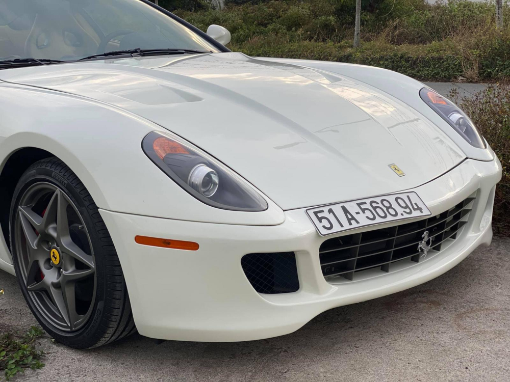 Hiện đ&acirc;y l&agrave; chiếc Ferrari 599 GTB độc nhất ở trong Nam