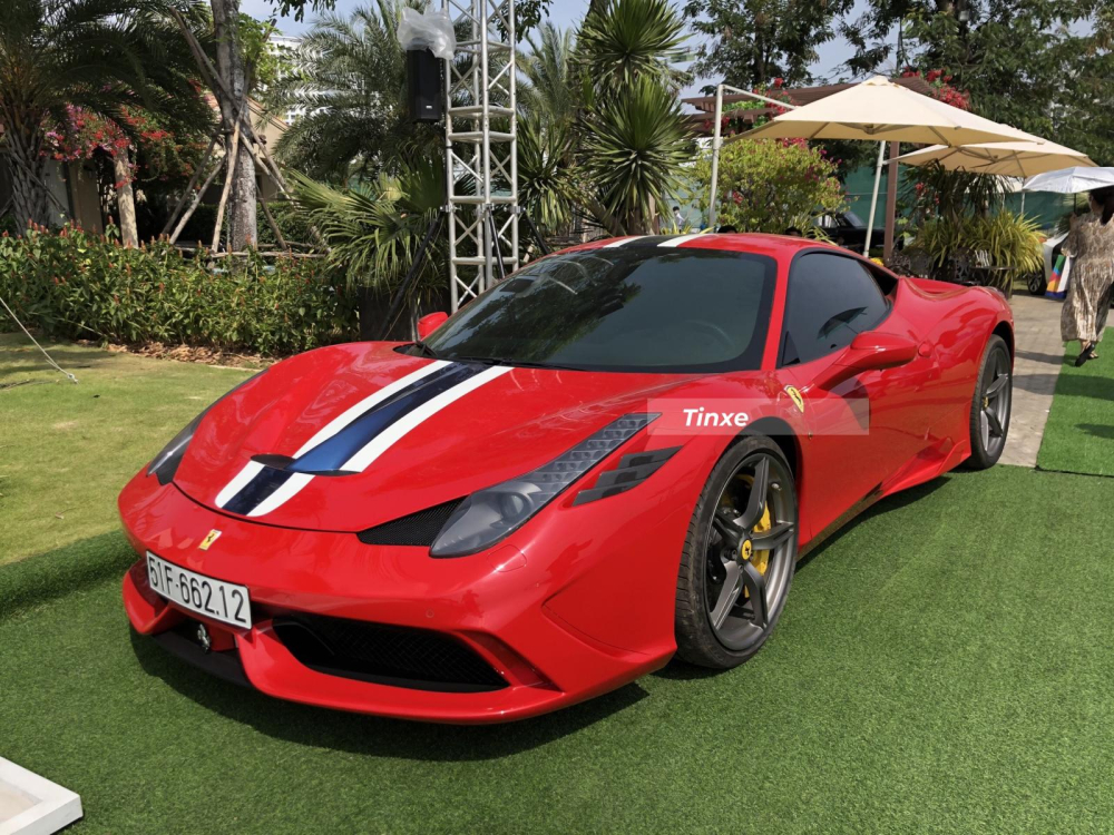 Chiếc si&ecirc;u xe Ferrari 458 Speciale duy nhất Việt Nam mang m&agrave;u sơn đỏ