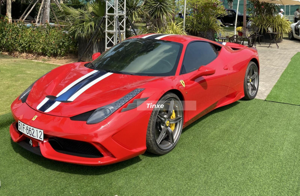Hậu chia tay Trung Nguy&ecirc;n, Ferrari 458 Speciale về garage si&ecirc;u xe hơn 100 tỷ đồng tại S&agrave;i th&agrave;nh
