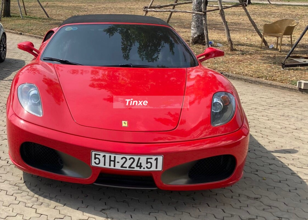 Doanh nhân Sài thành bổ sung bộ sưu tập Ferrari mui trần với chiếc F430 Spider