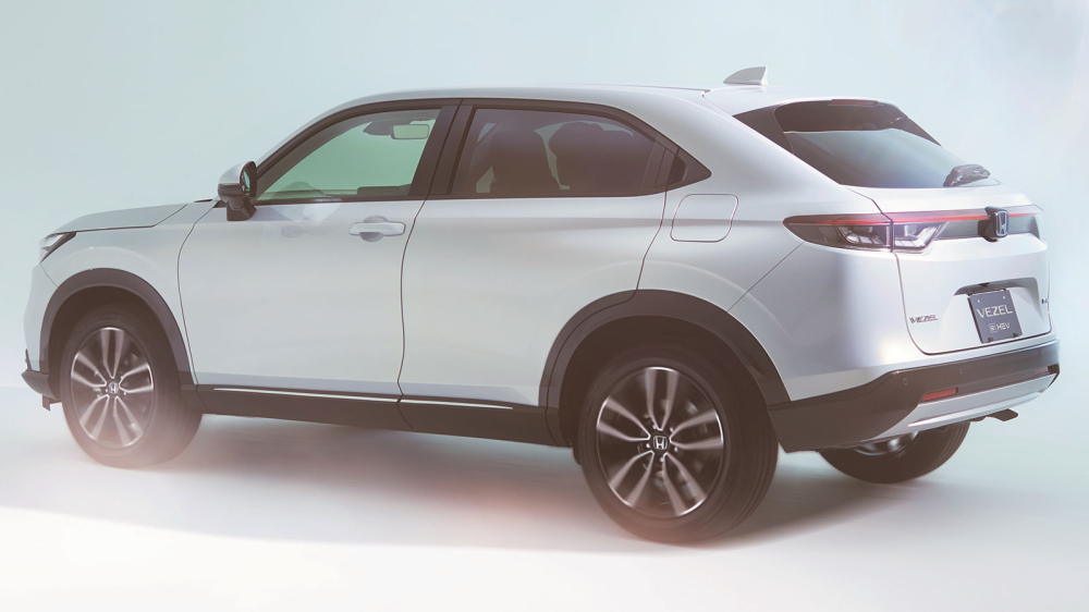 Honda HR-V 2021 sẽ có cả phiên bản máy xăng thông thường và phiên bản hybrid e:HEV Honda HR-V 2021 sẽ có cả phiên bản máy xăng thông thường và phiên bản hybrid e:HEV