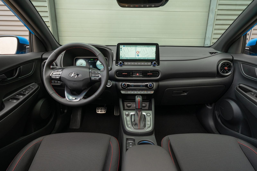 Nội thất bên trong Hyundai Kona N Line 2022