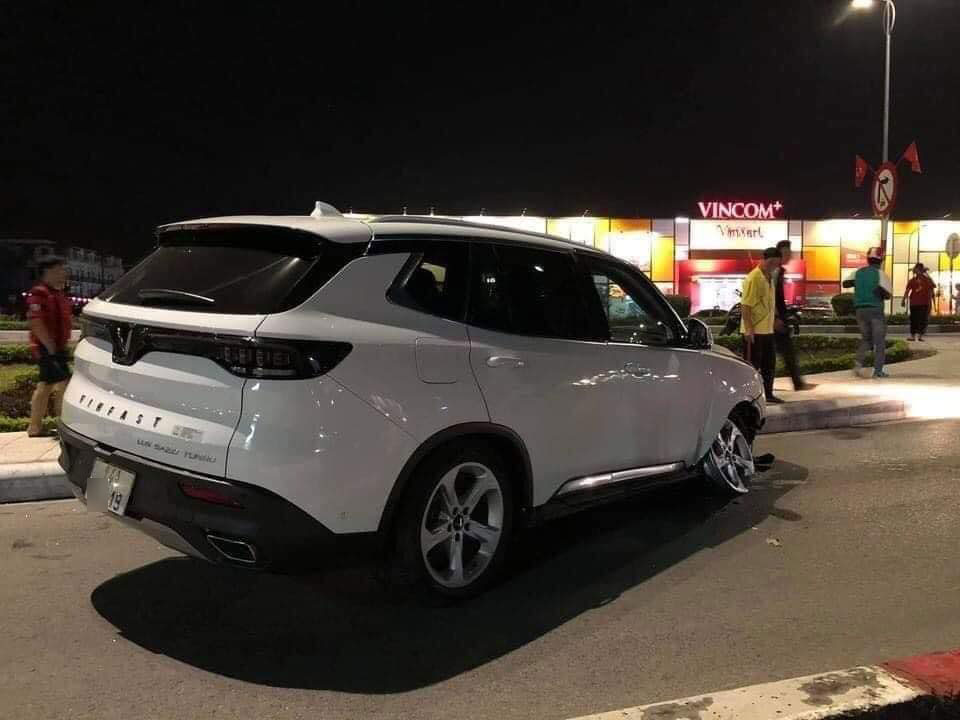 Không có thương vong về người trong vụ tai nạn này Không có thương vong về người trong vụ tai nạn này