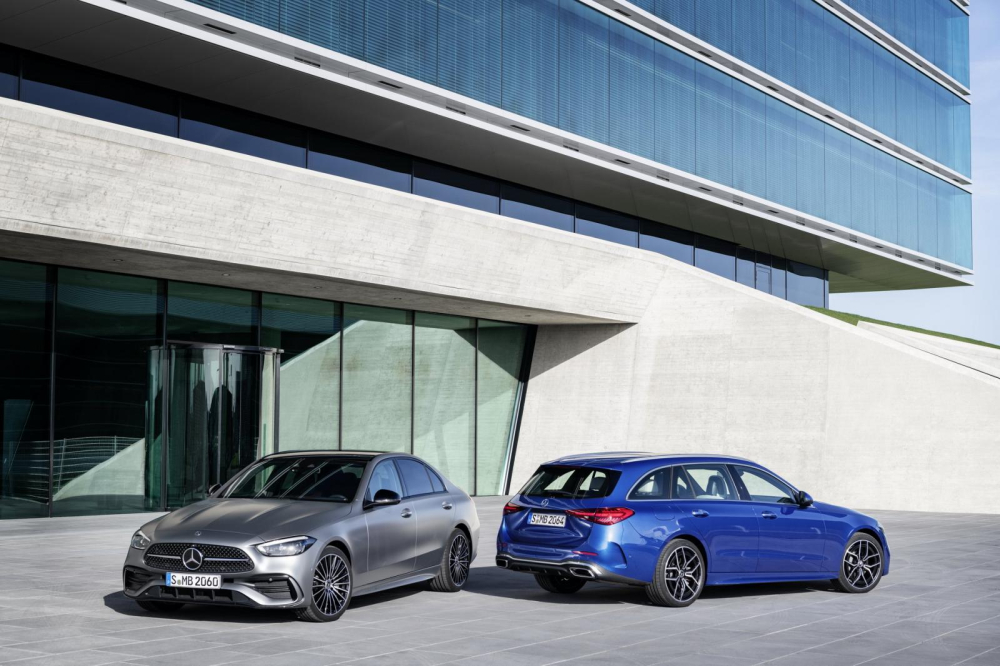 Mercedes-Benz C-Class 2022 kiểu dáng sedan và estate