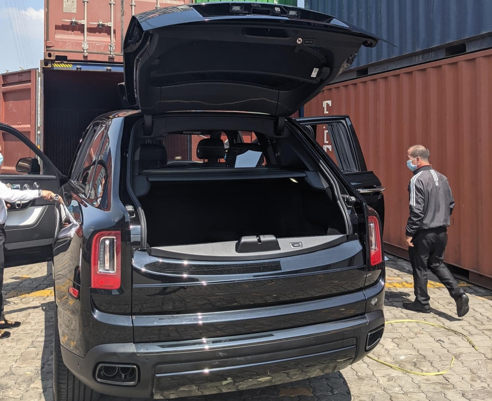 Số lượng xe Rolls-Royce Cullinan Black Badge tại Việt Nam chỉ đếm trên đầu ngón tay
