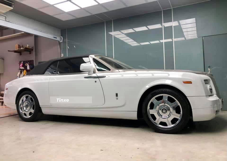 Chiếc Rolls-Royce Phantom Drophead Coupe hàng hiếm tại Việt Nam