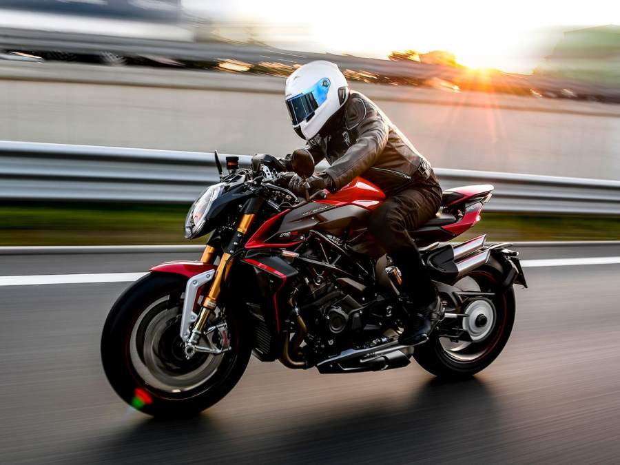 MV Agusta sẽ b&aacute;n nốt những mẫu xe Euro 4 của m&igrave;nh với gi&aacute; tốt