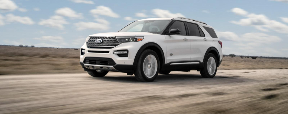Ford Explorer King Ranch 2021 có giá từ 52.350 USD
