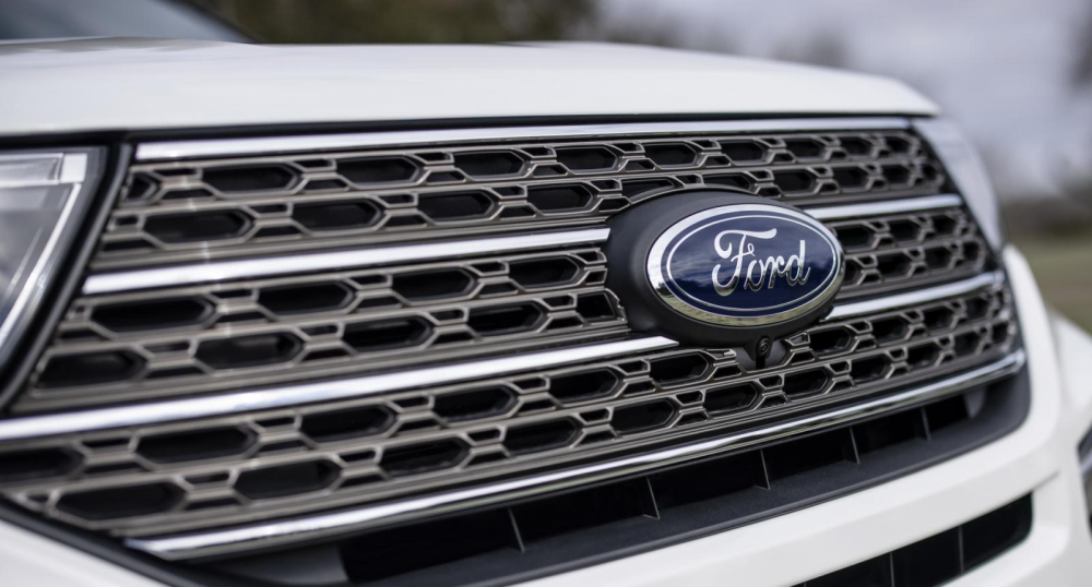 Lưới tản nhiệt của Ford Explorer King Ranch 2021