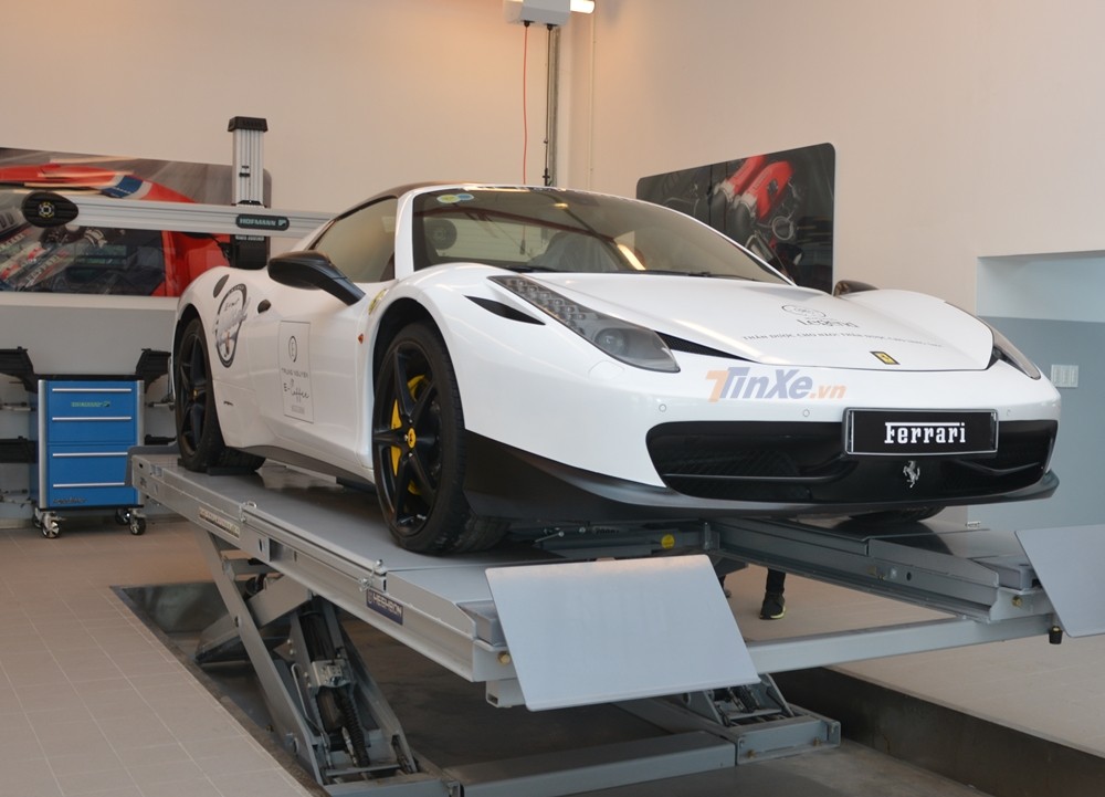Ferrari 458 Spider lúc còn thuộc sở hữu của Đặng Lê Nguyên Vũ