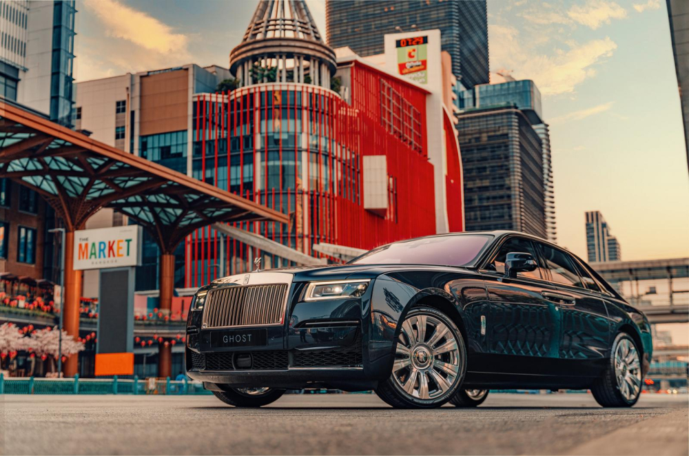 Rolls-Royce Ghost 2021 chính thức đặt chân đến Thái Lan, nhà giàu Việt phát thèm khi nhìn giá bán