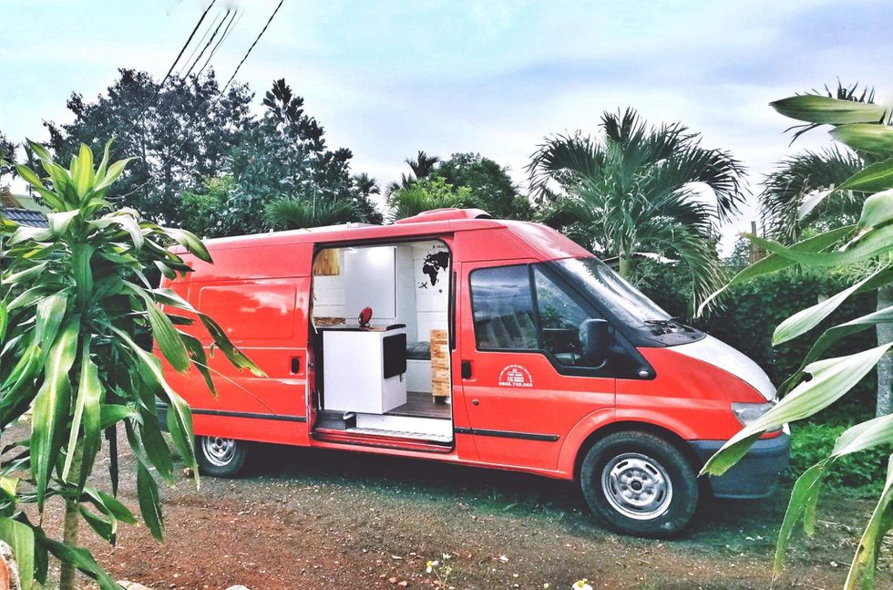 Việc độ, cải tạo xe ô tô thành xe mobihome cần xin cấp phép Việc độ, cải tạo xe ô tô thành xe mobihome cần xin cấp phép