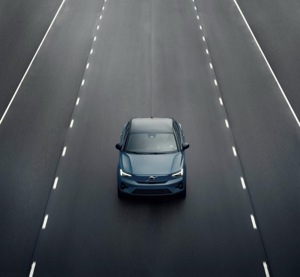 Volvo C40 Recharge 2021 chưa được công bố giá