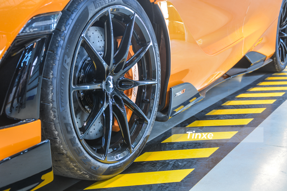 McLaren 765LT có một cánh lướt gió bên hông hoàn toàn mới McLaren 765LT có một cánh lướt gió bên hông hoàn toàn mới