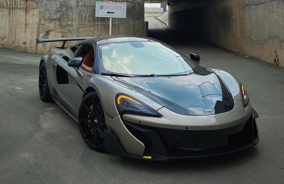 Chiếc siêu xe McLaren 570S của Tống Đông Khuê có gói độ Vorsteiner