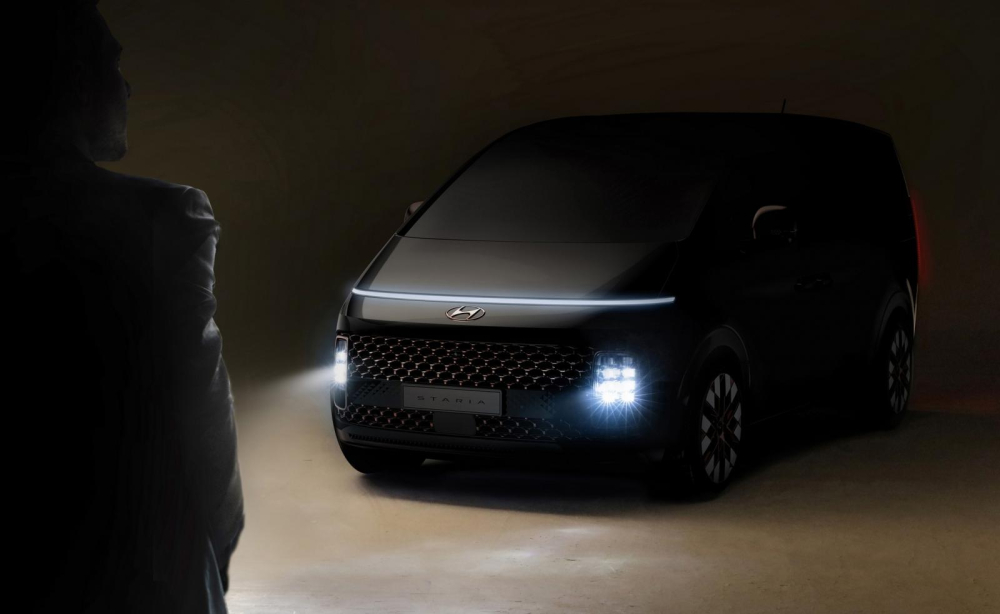 Hyundai Staria có thiết kế độc đáo, như xe đến từ tương lai