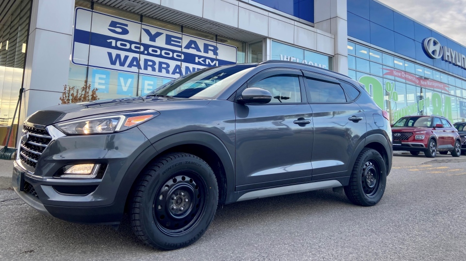 Chiếc Hyundai Tucson của c&ocirc; Mesa đ&atilde; 4 lần tự động phanh lại d&ugrave; kh&ocirc;ng c&oacute; chướng ngại vật ph&iacute;a trước