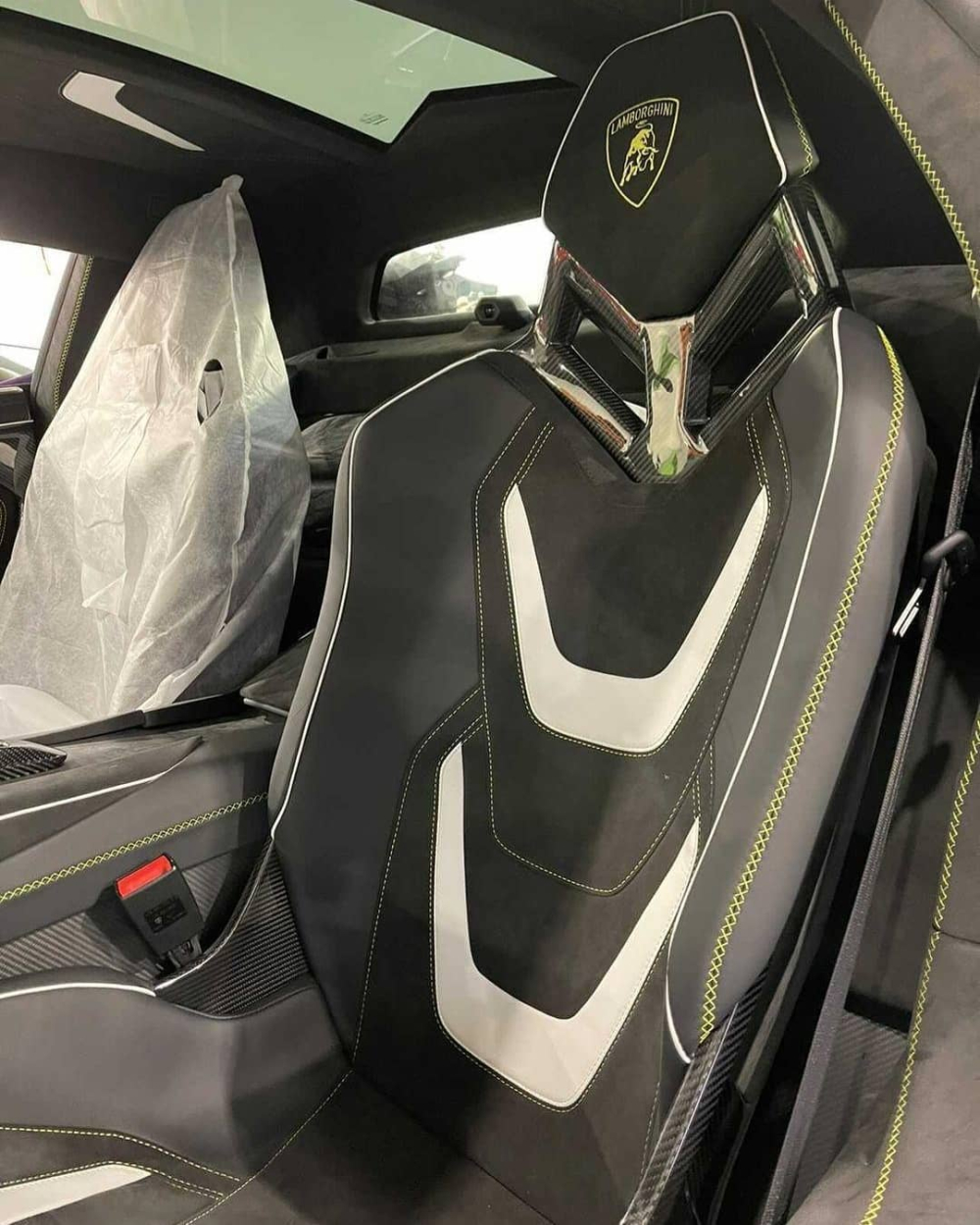 Ghế ngồi của Lamborghini Sian
