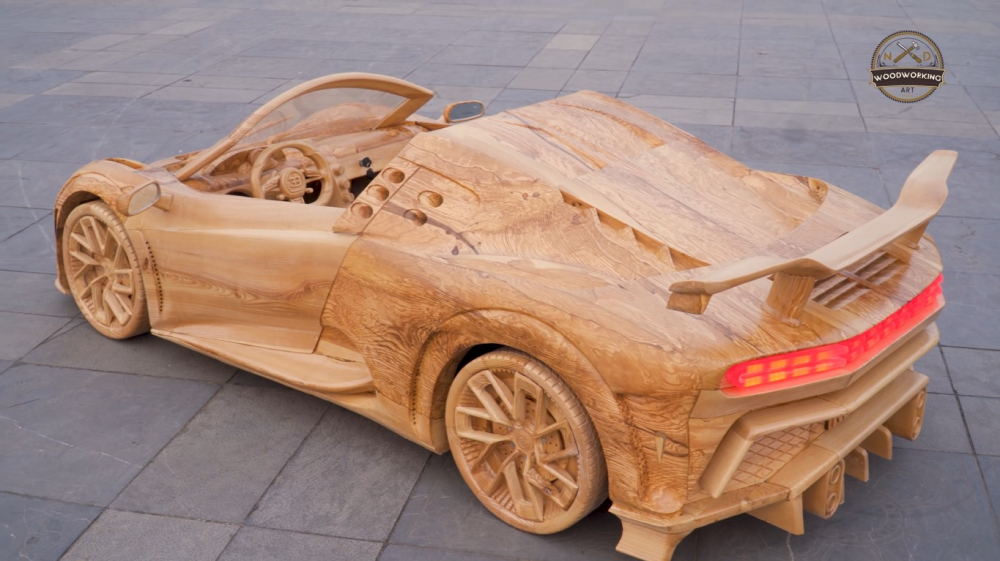 Xưởng của anh Đạo mất khoảng 45 ngày để chế tạo chiếc Bugatti Centodieci này Xưởng của anh Đạo mất khoảng 45 ngày để chế tạo chiếc Bugatti Centodieci này