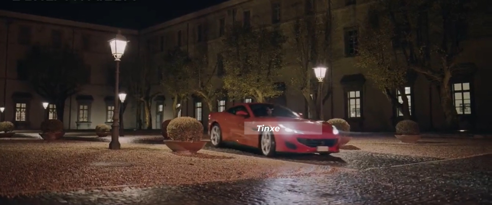 Chiếc siêu xe Ferrari Portofino màu đỏ rực trong tập đầu tiên của bộ phim mafia Vincenzo Chiếc siêu xe Ferrari Portofino màu đỏ rực trong tập đầu tiên của bộ phim mafia Vincenzo