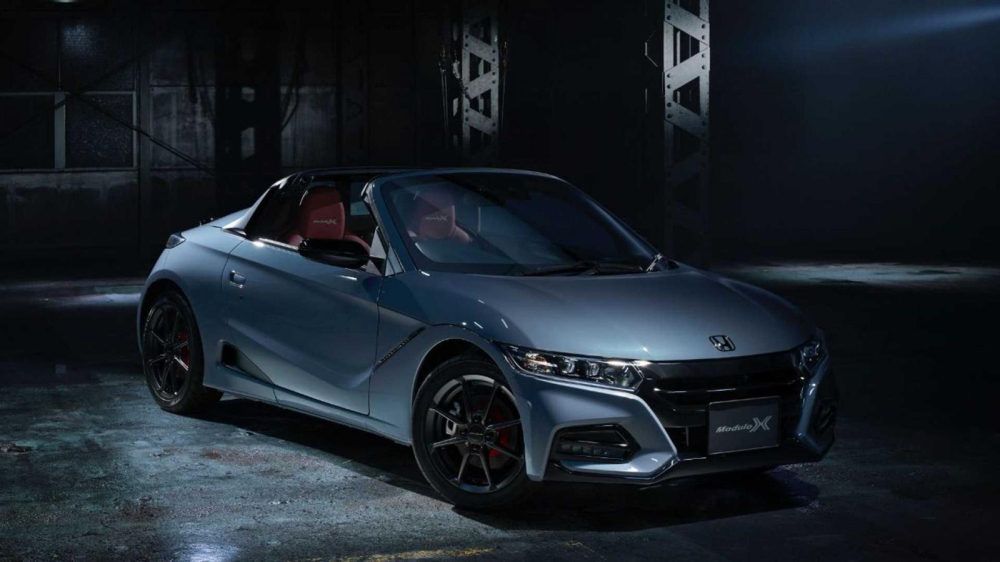 Phía trước của Honda S660 Modulo X Version Z