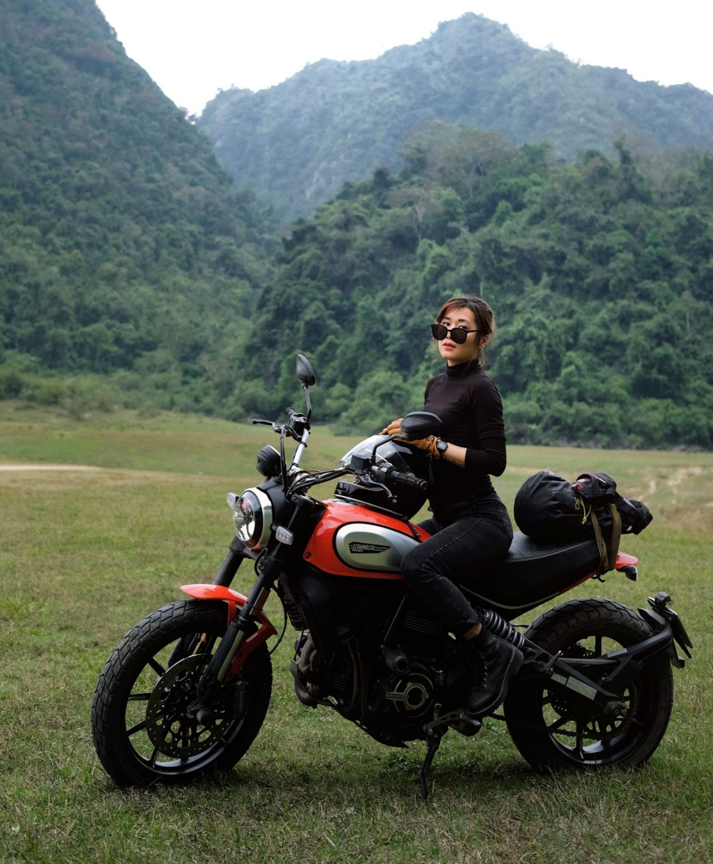 Ducati Scrambler thực sự rất hợp với phái nữ (Ảnh: Hai Yen Chu) Ducati Scrambler thực sự rất hợp với phái nữ (Ảnh: Hai Yen Chu)