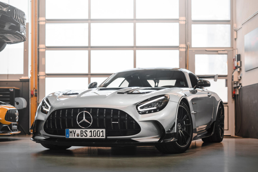 Ph&iacute;a trước của&nbsp;Mercedes-AMG GT&nbsp;Black Series Opus Binary Edition