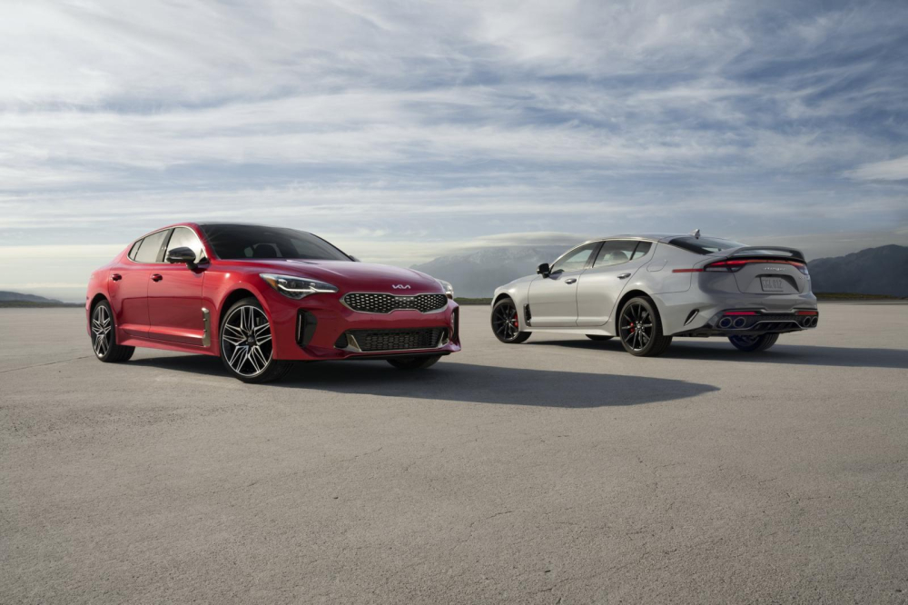 Kia Stinger 2022 ra mắt thị trường Mỹ
