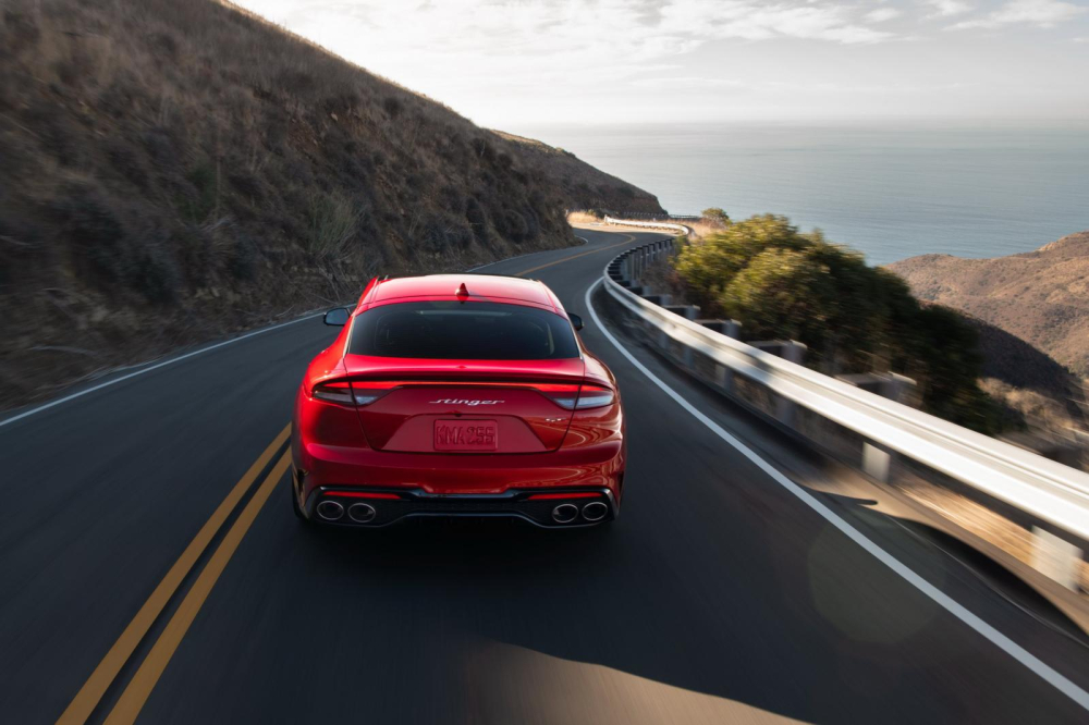 Thiết kế đằng sau của Kia Stinger 2022