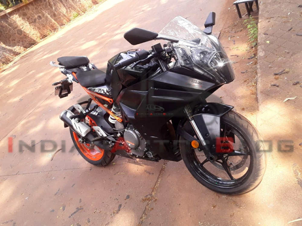 KTM RC 390 mới xuất hiện tại Ấn Độ KTM RC 390 mới xuất hiện tại Ấn Độ