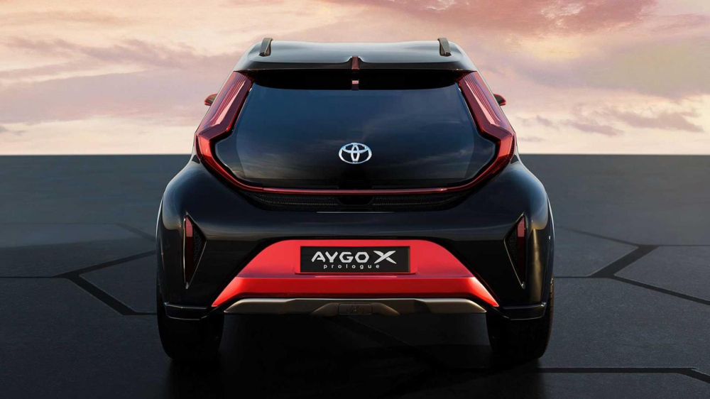 Đuôi xe Toyota Aygo X Prologue