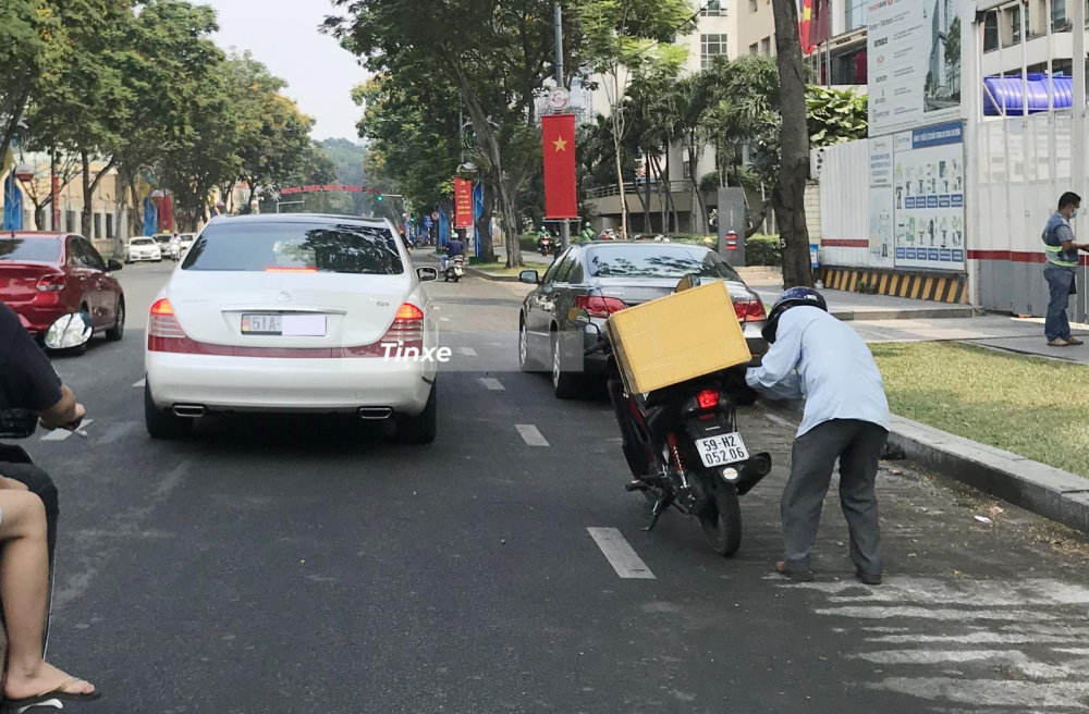 Maybach 62S có giá bán trên 1 triệu đô la ở Việt Nam Maybach 62S có giá bán trên 1 triệu đô la ở Việt Nam