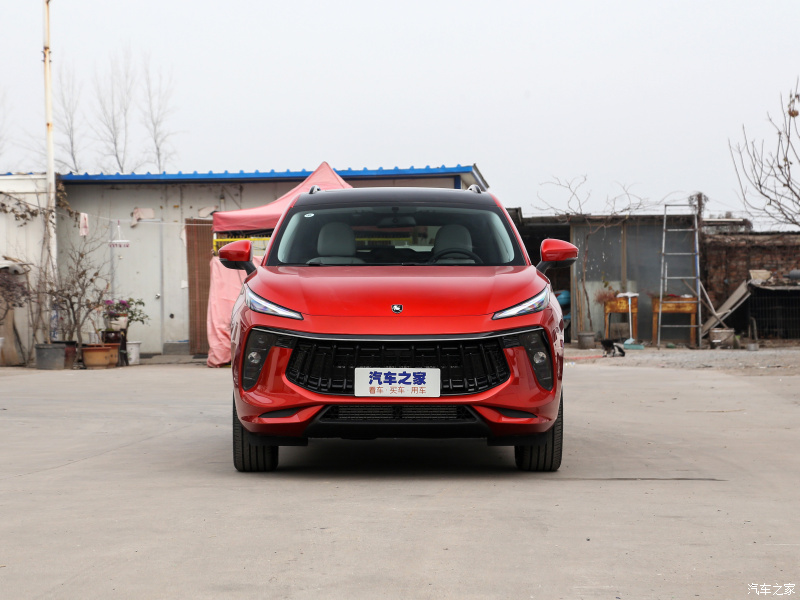Thiết kế đầu xe của Dongfeng Fengxing T5 EVO Thiết kế đầu xe của Dongfeng Fengxing T5 EVO