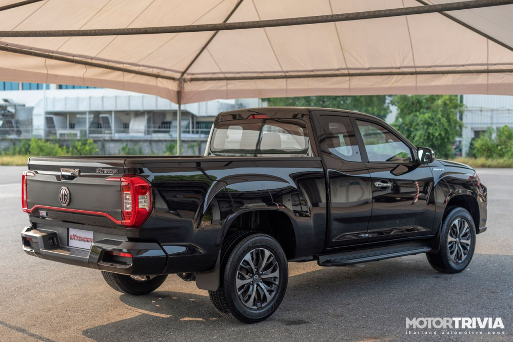 MG Extender 2021 nhìn từ đằng sau
