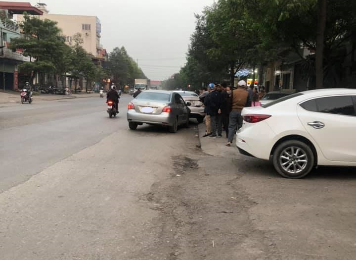 Lái xe Toyota Vios bị tình nghi là ngủ gục trong lúc điều khiển xe