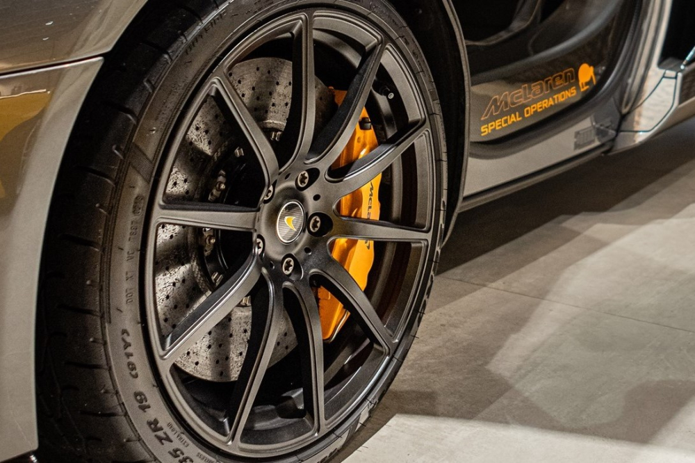 Bánh xe siêu nhẹ của siêu xe McLaren 650S Project Kilo