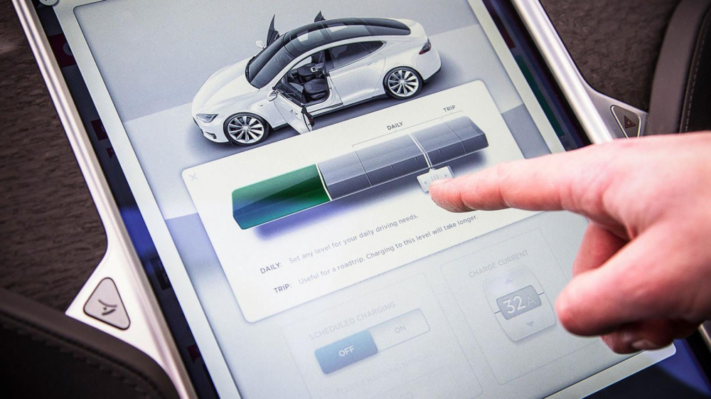 Xe điện Tesla Model S sử dụng bộ pin 100 kWh